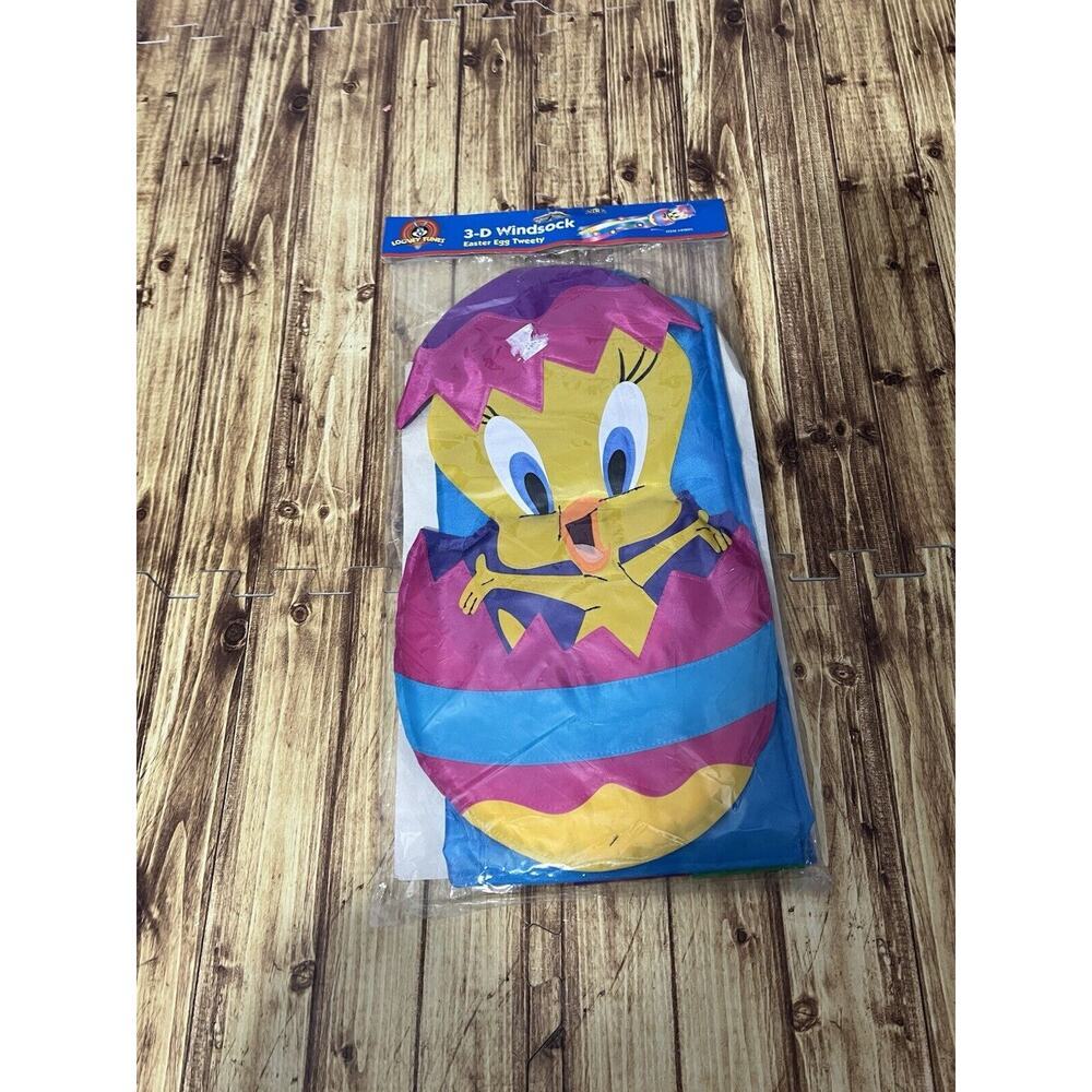 NEW Vintage Tweety Bird Looney Tunes 1997 Windsock 55” Warner Bros ITEM #49825